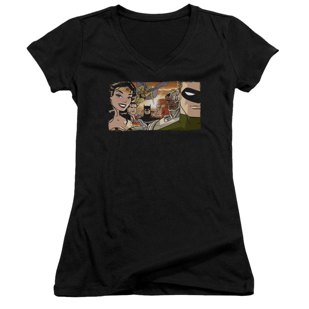 Justice League Cinematic League Juniors V-Neck T-Shirt Juniors V-Neck T-Shirt Justice League   