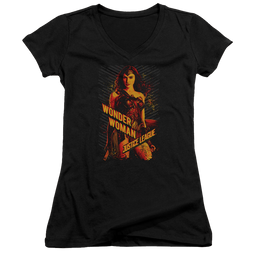 Justice League Wonder Woman Juniors V-Neck T-Shirt Juniors V-Neck T-Shirt Justice League   