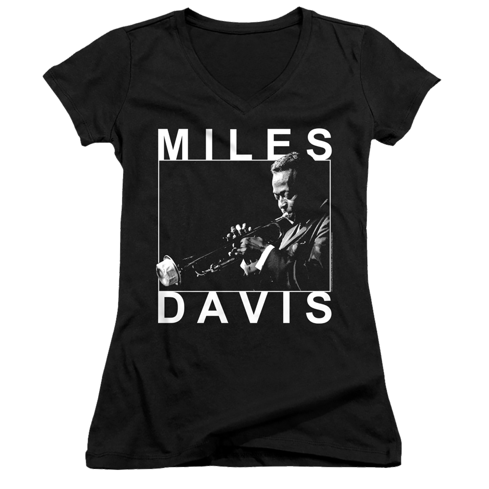 Miles Davis Monochrome - Juniors V-Neck T-Shirt Juniors V-Neck T-Shirt Miles Davis   