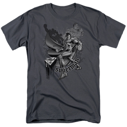 Superman Fight And Flight - Men's Regular Fit T-Shirt Men's Regular Fit T-Shirt Superman   
