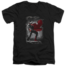 Superman Metropolis Guardian - Men's V-Neck T-Shirt Men's V-Neck T-Shirt Superman   