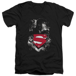 Superman Darkest Hour - Men's V-Neck T-Shirt Men's V-Neck T-Shirt Superman   