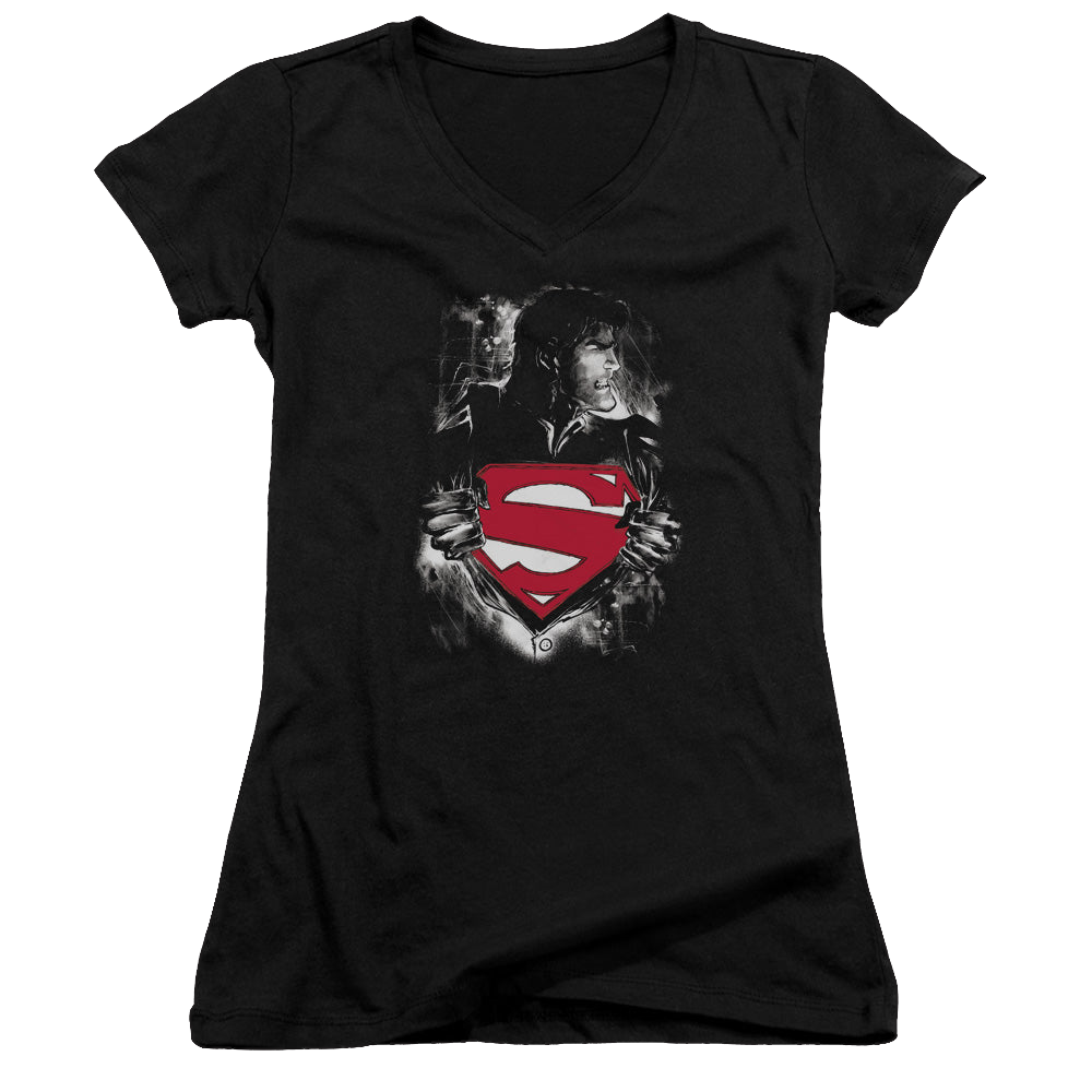 Superman Darkest Hour - Juniors V-Neck T-Shirt Juniors V-Neck T-Shirt Superman   