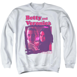 Riverdale Betty And Veronica - Men's Crewneck Sweatshirt Men's Crewneck Sweatshirt Riverdale   