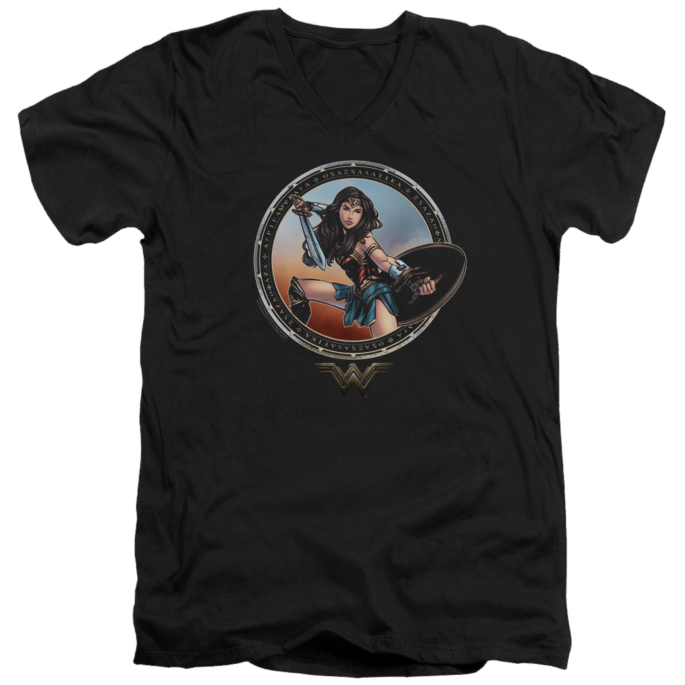 Wonder Woman Battle Pose Men's V-Neck T-Shirt Men's V-Neck T-Shirt Wonder Woman   